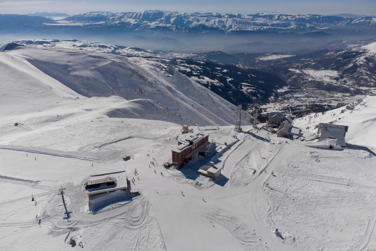 Hotel Fiordigigli LʼAquila Екстериор снимка